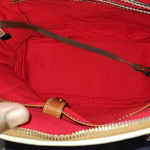 Dooney and Bourke handbag - Picture 4 of 5